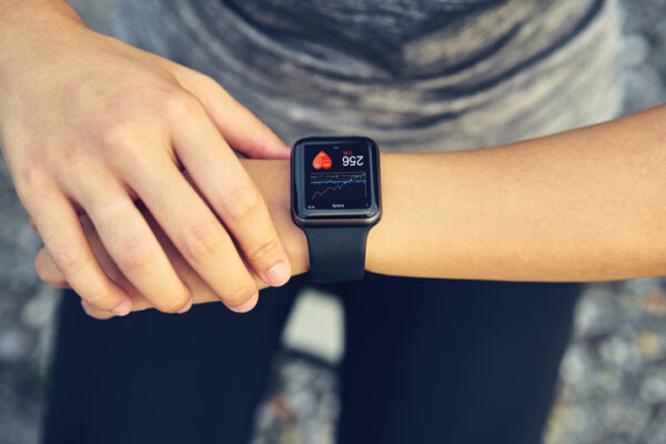 Wearable heart rate monitor